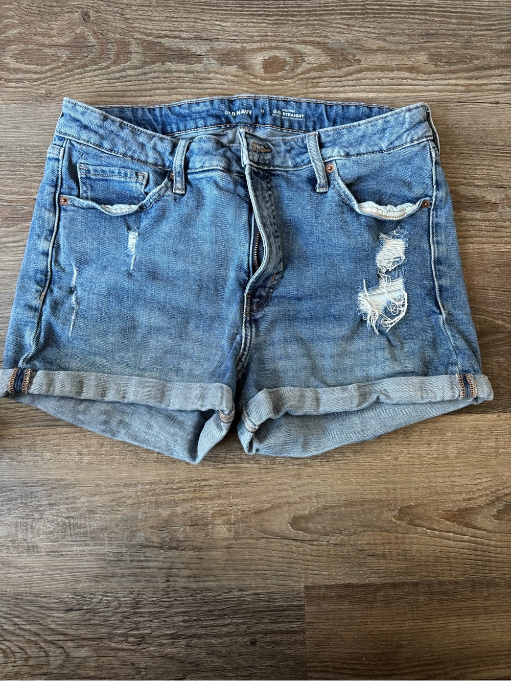 Old Navy Hi-Rise O.G. Straight Shorts